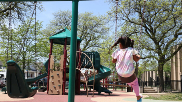 Estudio relaciona los espacios verdes con la salud mental y la cognición de los niños