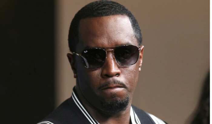 Sean 'Diddy' Combs llega al estreno en Los Ángeles de "The Four: Battle For Stardom" en el Radford Studio Center de la CBS, en Los Ángeles, el 30 de mayo de 2018. (Willy Sanjuan/Invision/AP Photo)