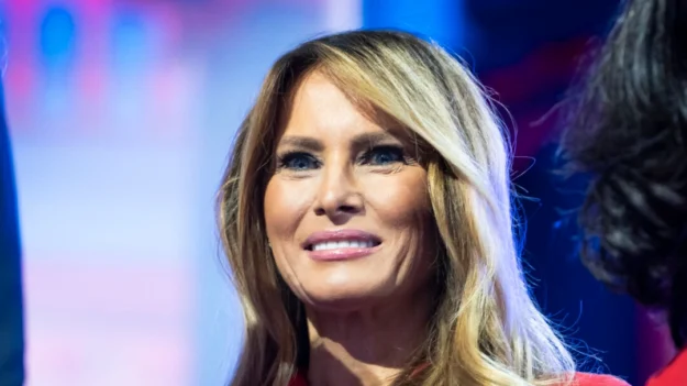 Melania Trump nombra a colaboradora de larga data como jefa de gabinete