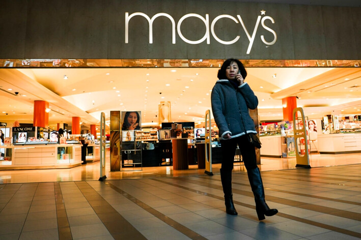 Macy’s dice que un empleado ocultó hasta 154 millones de dólares en gastos de envío