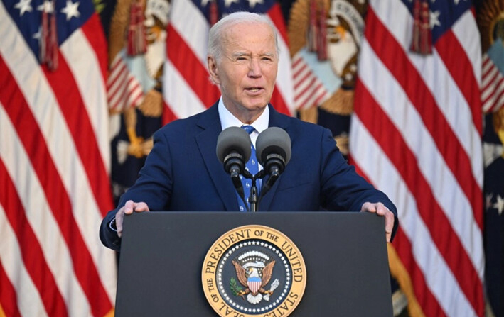 El presidente Joe Biden habla sobre un alto el fuego entre Israel y Hezbolá en el Líbano, en el jardín de rosas de la Casa Blanca, el 26 de noviembre de 2024. (Saul Loeb/AFP vía Getty Images)