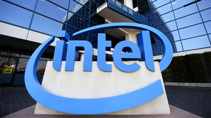 Intel obtiene USD 7800 millones para impulsar la fabricación de chips en 4 estados