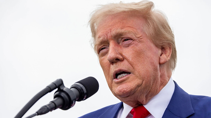 El presidente electo Donald Trump habla en el Trump National Golf Club de Palos Verdes, California, el 13 de septiembre de 2024. (John Fredricks/The Epoch Times)