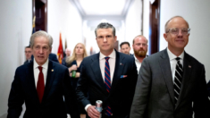 Trump dice que el «apoyo a Pete Hegseth es fuerte y profundo» en medio de la lucha por el Senado