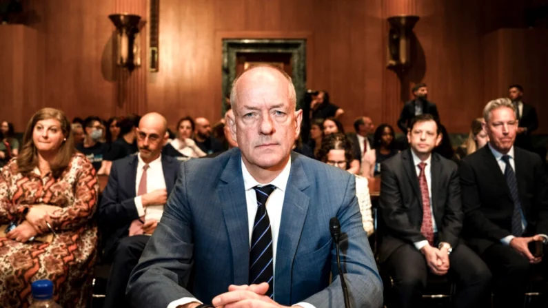 El CEO de UnitedHealth, Andrew Witty, en el Capitolio en Washington el 1 de mayo de 2024. (Kent Nishimura/Getty Images)





