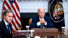 Biden crea un grupo de trabajo para vigilar la censura y el acoso de China en EE. UU.