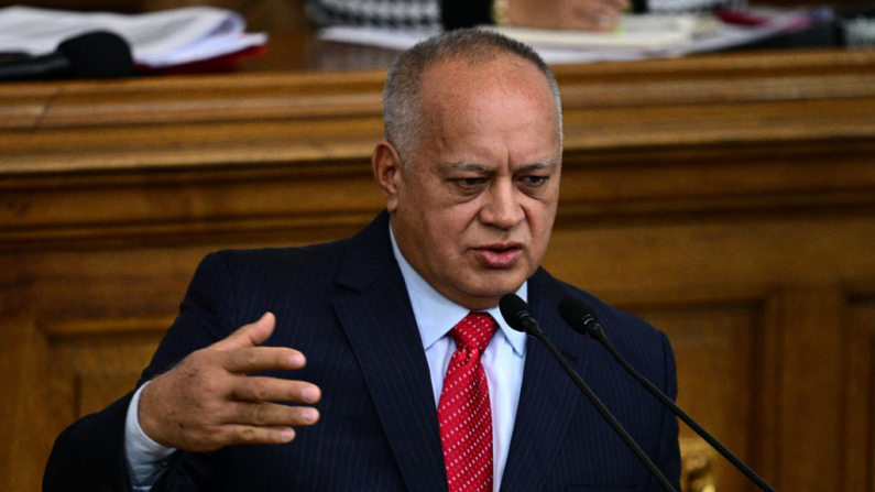 El ministro del Interior de Venezuela, Diosdado Cabello, habla durante una sesión en la Asamblea Nacional en Caracas (Venezuela) el 17 de septiembre de 2024. (Federico Parra/AFP vía Getty Images)