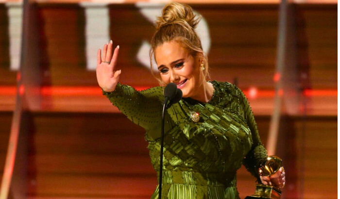 Juez brasileño ordena retirar una canción de Adele por plagio