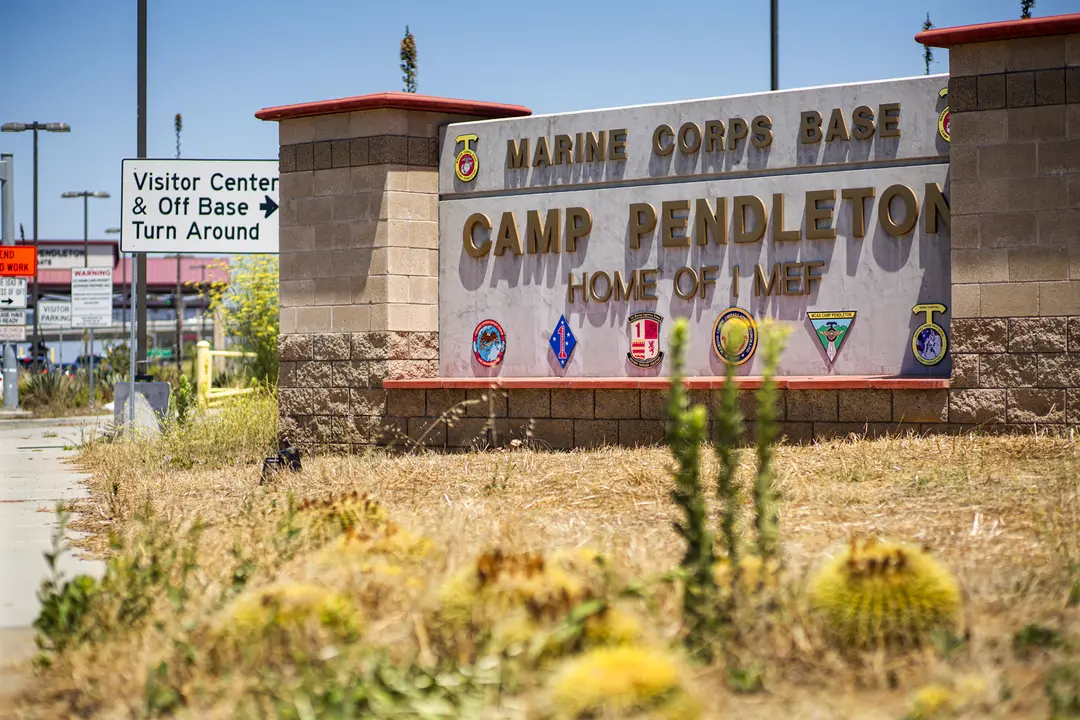 Una vista de la entrada principal de Camp Pendleton en Oceanside, California, el 26 de julio de 2019. (Sandy Huffaker/Getty Images)