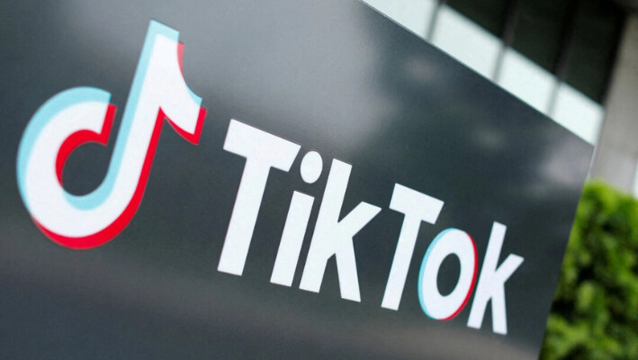 El logotipo de TikTok en el exterior de la sede de la empresa en Estados Unidos, en Culver City, California, el 15 de septiembre de 2020. (Mike Blake/Reuters).