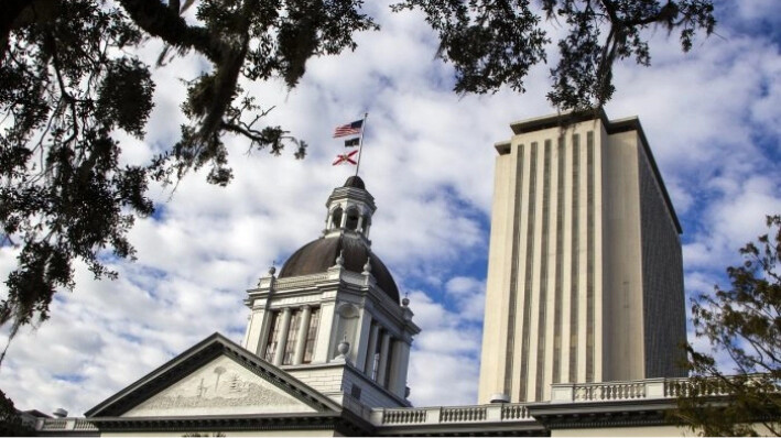 Una vista del histórico edificio del Antiguo Capitolio del Estado de Florida, que se encuentra frente al actual Nuevo Capitolio, en Tallahassee, Florida, el 10 de noviembre de 2018. Mark Wallheiser/Getty Images