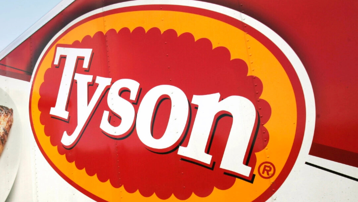 Un logotipo de Tyson Foods en un camión aparcado en un almacén de alimentos en Little Rock, Arkansas, el 28 de octubre de 2009. (Danny Johnston/Foto AP)