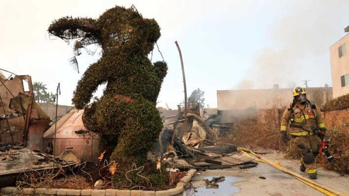 Incendios forestales dañan lugares emblemáticos del cine y la televisión de Los Ángeles