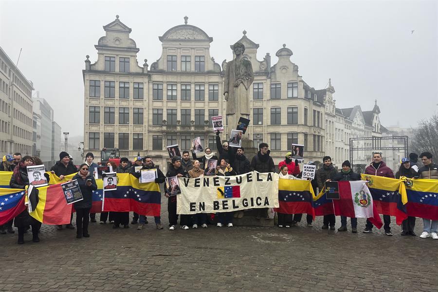 Venezolanos se concentran en Bruselas contra el gobierno «ilegítimo» de Maduro