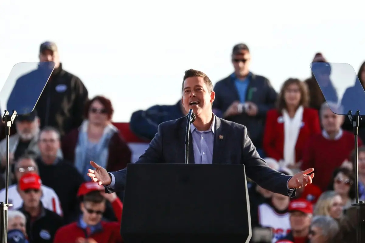 El senador estatal de Wisconsin Sean Duffy en un mitin de Make America Great Again en Mosinee, Wisconsin, el 24 de octubre de 2018. (Charlotte Cuthbertson/The Epoch Times)