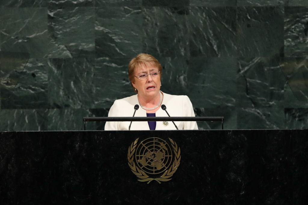 Michelle Bachelet, ex-presidente do Chile, discursa na Assembléia Geral das Nações Unidas em uma foto de arquivo (Foto de Drew Angererer / Getty Images)
