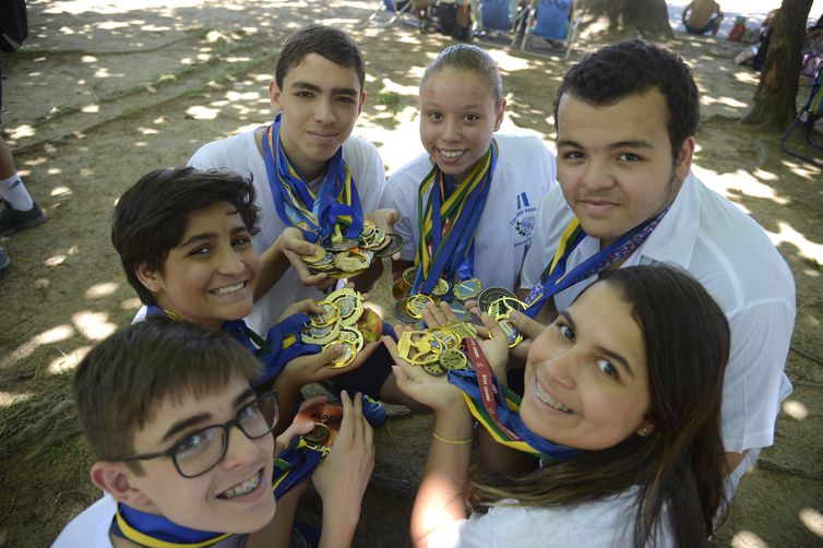  Alunos do Colégio Pedro II - Campus Centro, que foram selecionados para integrar a delegaçao do Brasil para o WMTV 2019 - Word Mathematics Team Championship.