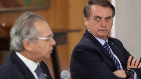 Atravessadores fazem ministro Paulo Guedes ignorar decisão de Bolsonaro