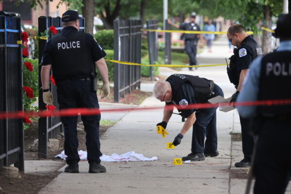 Tiroteos dejan cinco muertos, incluida una bebé, en fin de semana en Chicago