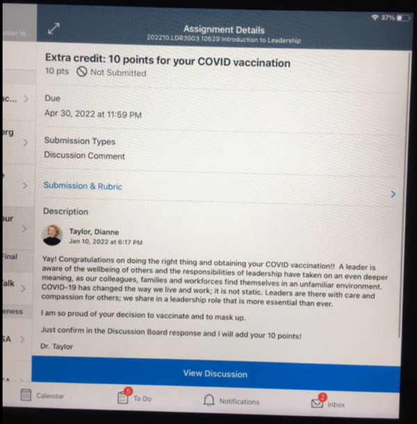 Screenshot of Dr. Dianna Taylor giving a student 10 extra credits on January 10, 2022 for getting a COVID-19 vaccine and "masking up."