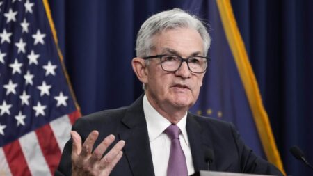 Powell cree que la lucha contra la inflación durará «algún tiempo»; habla sobre el daño económico