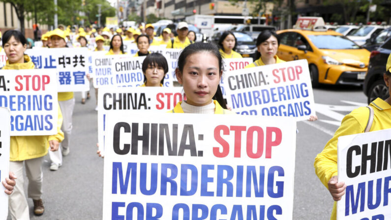 Desfile de Falun Dafa en Manhattan, Nueva York, el 16 de mayo de 2019. (Samira Bouaou/The Epoch Times)
