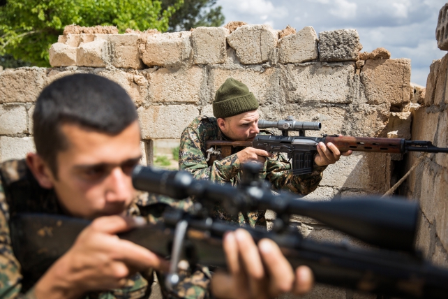 Combatientes de EEUU contra el ISIS en Siria. Foto:lainformacion.com