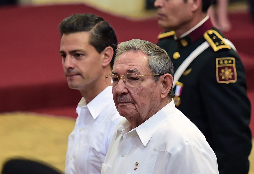 Raul Castro, archivo (Photo credit should read RONALDO SCHEMIDT/AFP/Getty Images)