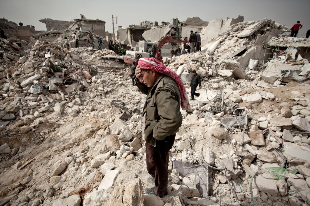 La organización defensora de los derechos humanos dice que los ataques aéreos de Rusia y Siria contra hospitales son intencionales (Photo credit should read Pablo Tosco/AFP/Getty Images)