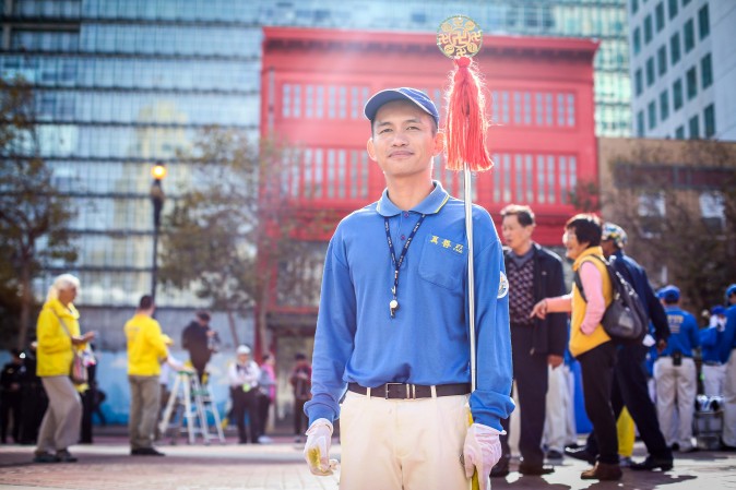 Max Chua de Malasia viajó a San Francisco para participar en eventos de Falun Dafa. (Benjamin Chasteen/La Gran Época)