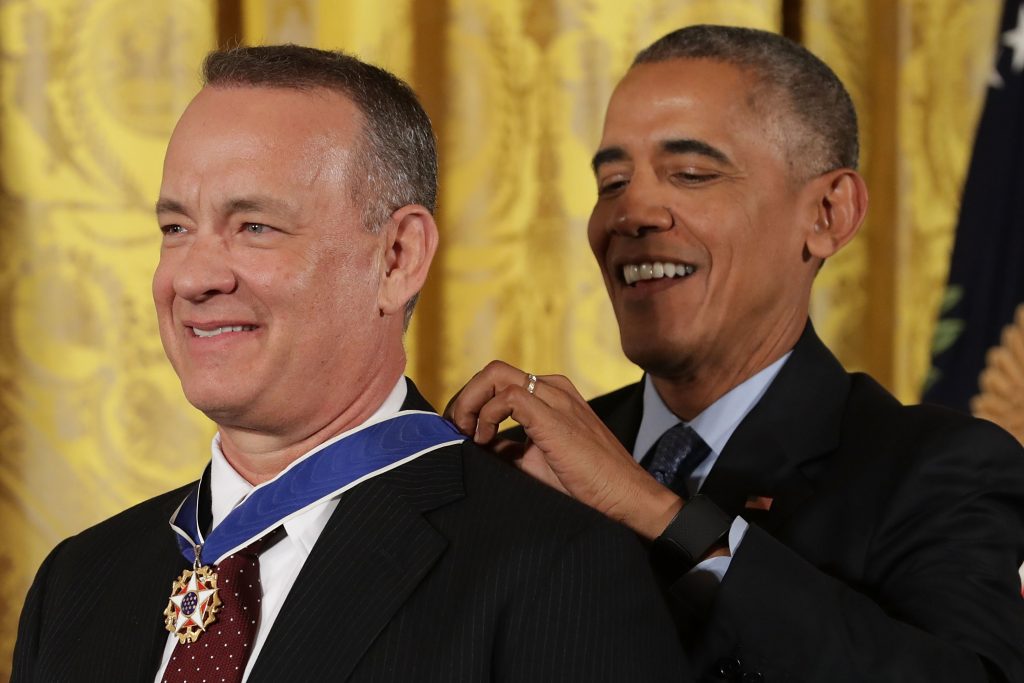 Tom Hanks recibe la Medalla Presidencial de la Libertad 2016 (Foto: Chip Somodevilla/Getty Images)