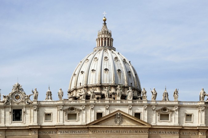 La cúpula de la Basílica de San Pedro en la Ciudad del Vaticano en Roma el 22 de septiembre de 2011. (Peter Probst / Shutterstock)