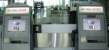 Terminales de Global Entry en aeropuertos. (Wikipedia)